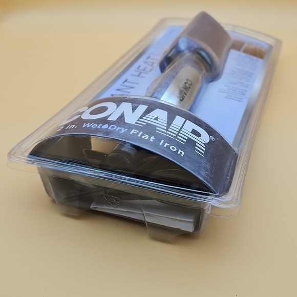 Conair 2" Wet & Dry Hair Flat Iron Tourmaline Ceramic Straightener CS44WN NEW - Picture 10 of 10
